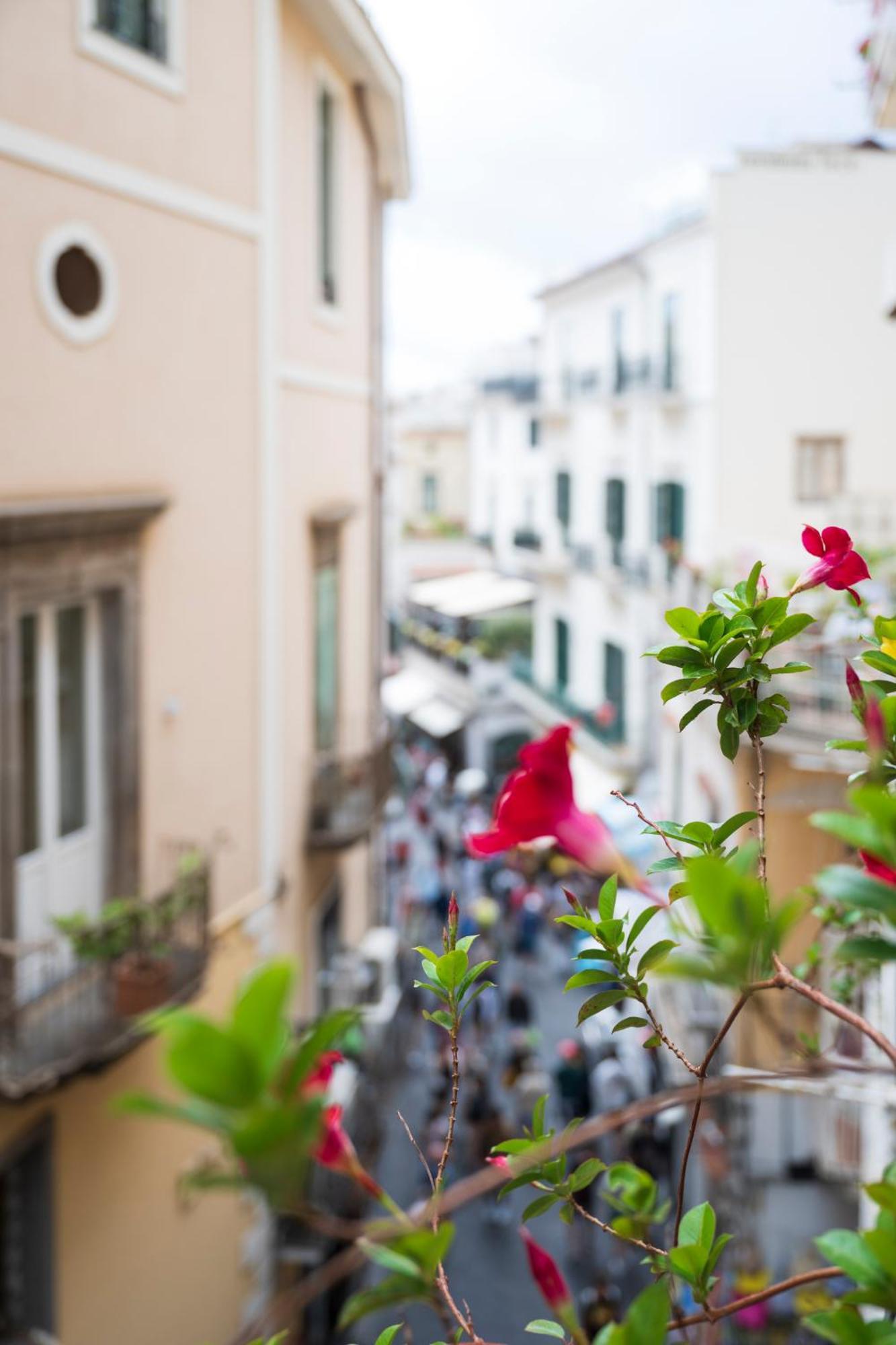 Aparthotel Antica Repubblica In Amalfi Center At 100Mt From The Sea Exterior photo